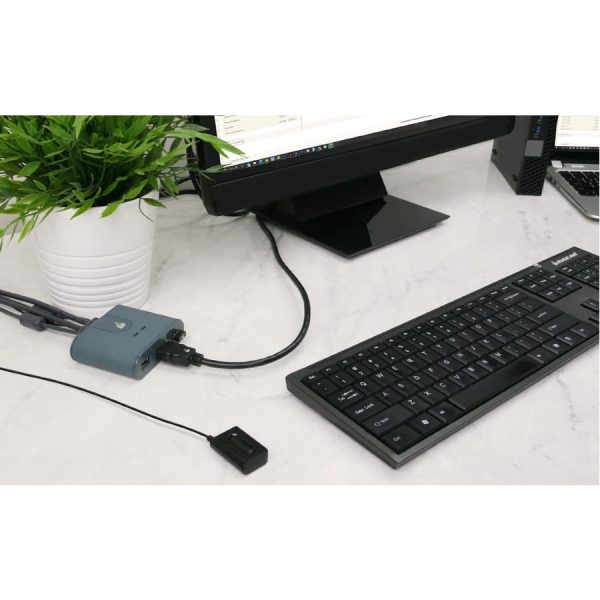 IOGEAR 2-Port Full HD KVM Switch with HDMI and USB Connections - Image 2